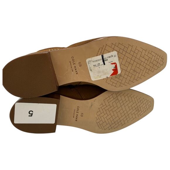 NEW w IMPERFECTIONS Cole Haan Suede Bootie Size 6 Camel - Picture 7 of 8